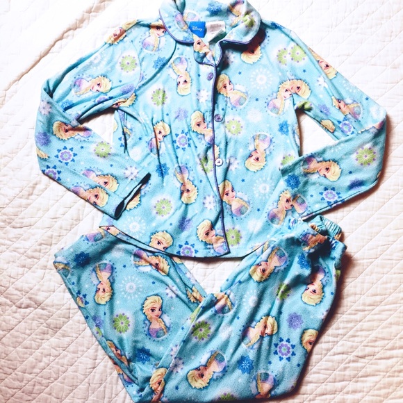Disney Other - Elsa Frozen Pajama Set Sz 6/6x Disney Other - Elsa Frozen Pajama Set Sz 6/6x